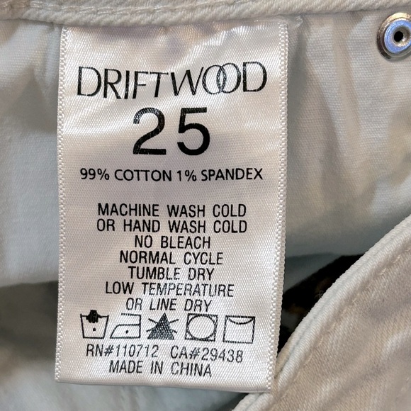 Free People Driftwood Farrah Printed White Flare  Embroidered Floral Jeans - Picture 4 of 7